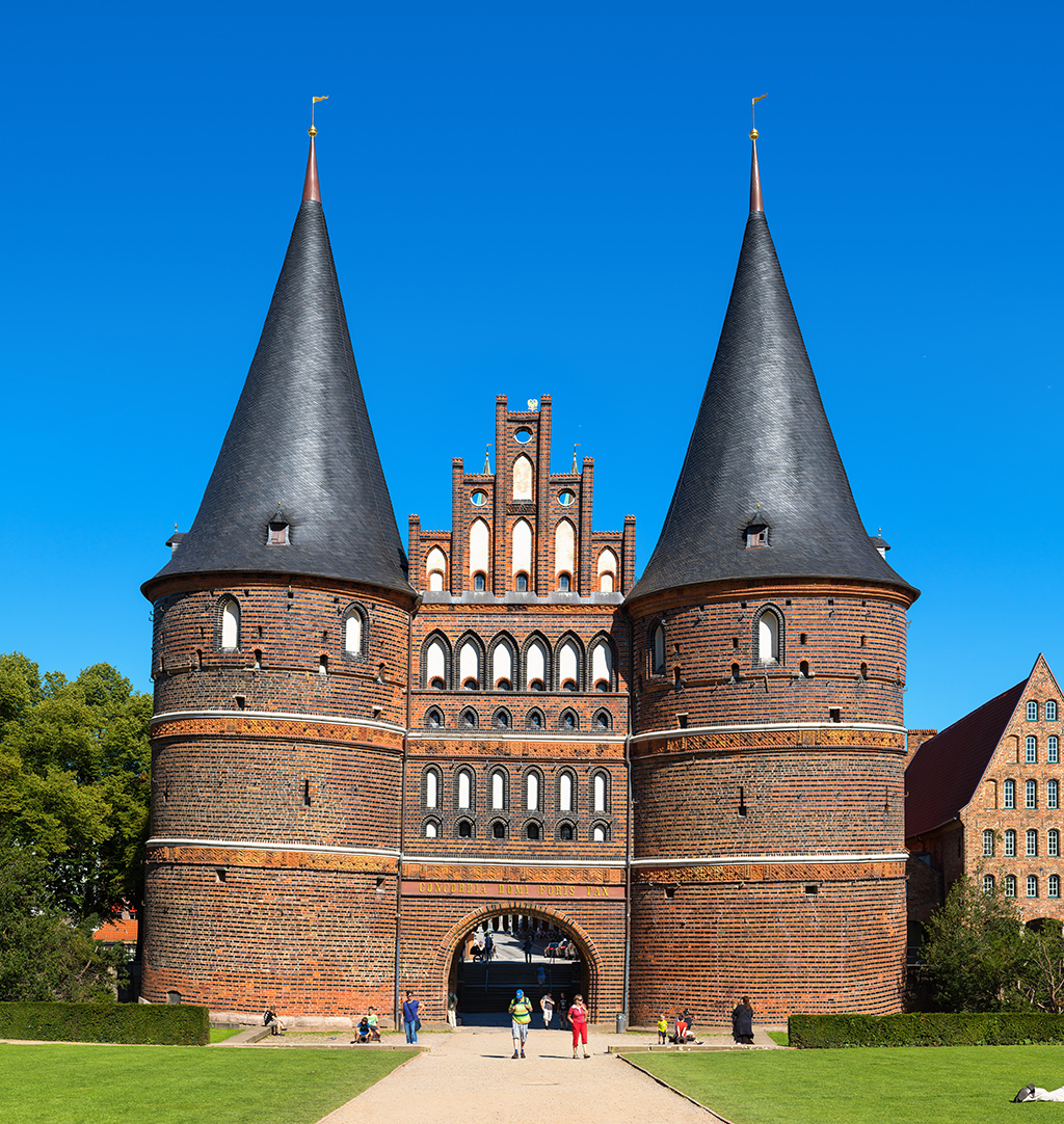Holstentor in Lübeck Frontseite - Zuschnitt